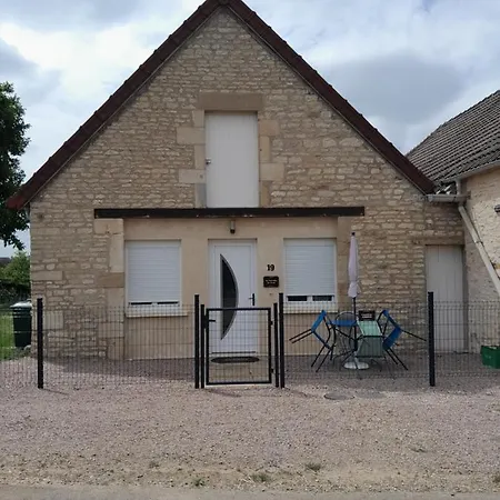 Aux Merveilles Des Ormes Breugnon Exterior foto